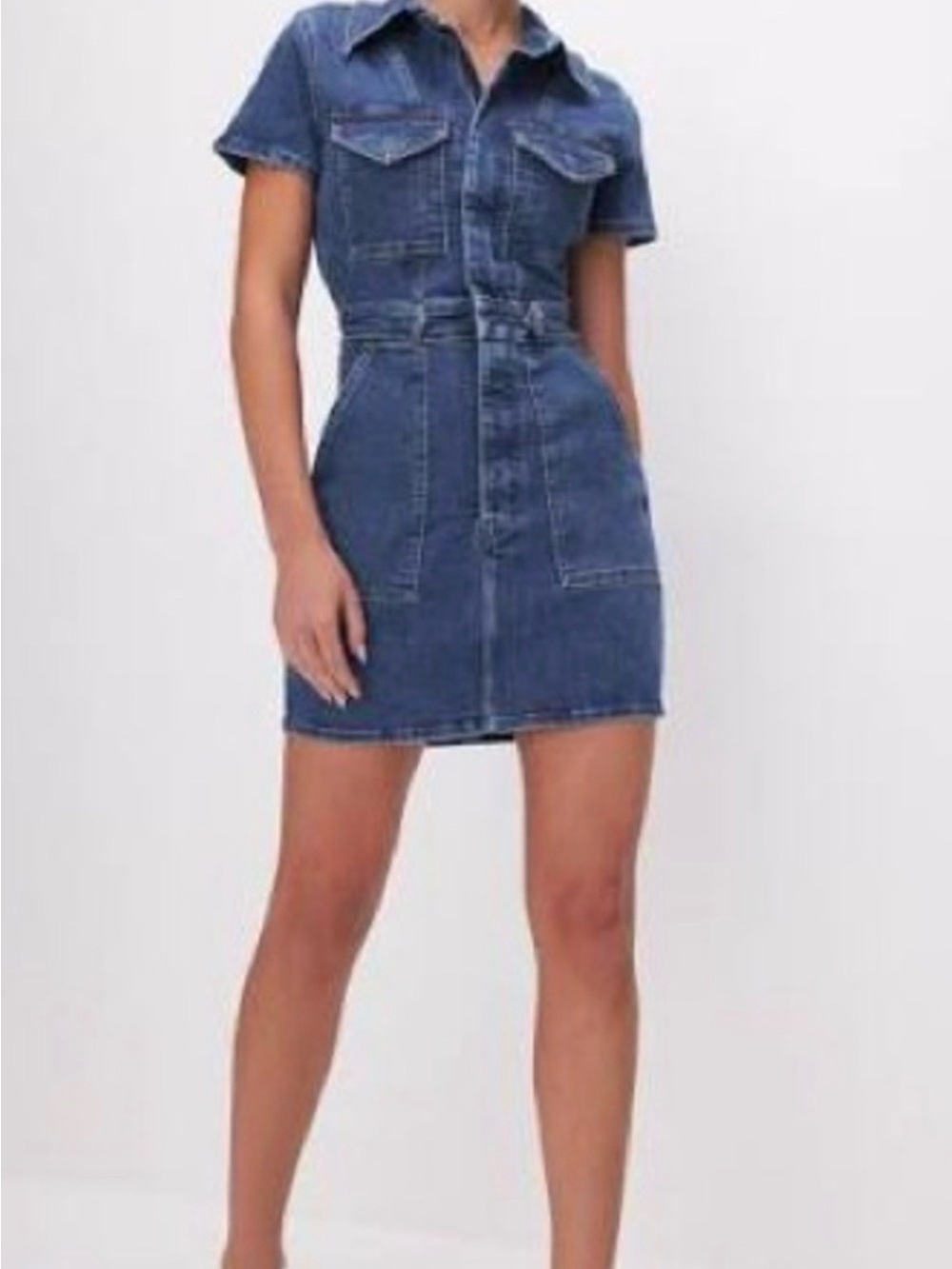 Good American Short-Sleeve Denim Mini Dress in Blue